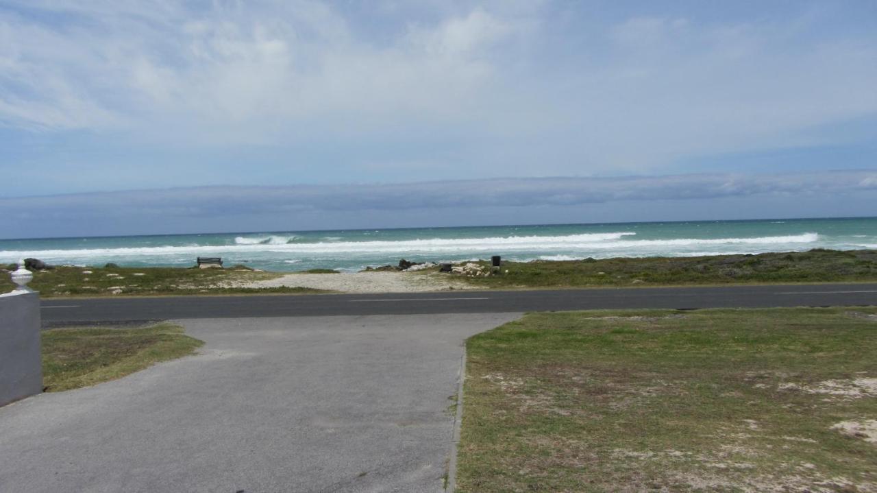 Swem Jannie Apartment Struisbaai Luaran gambar