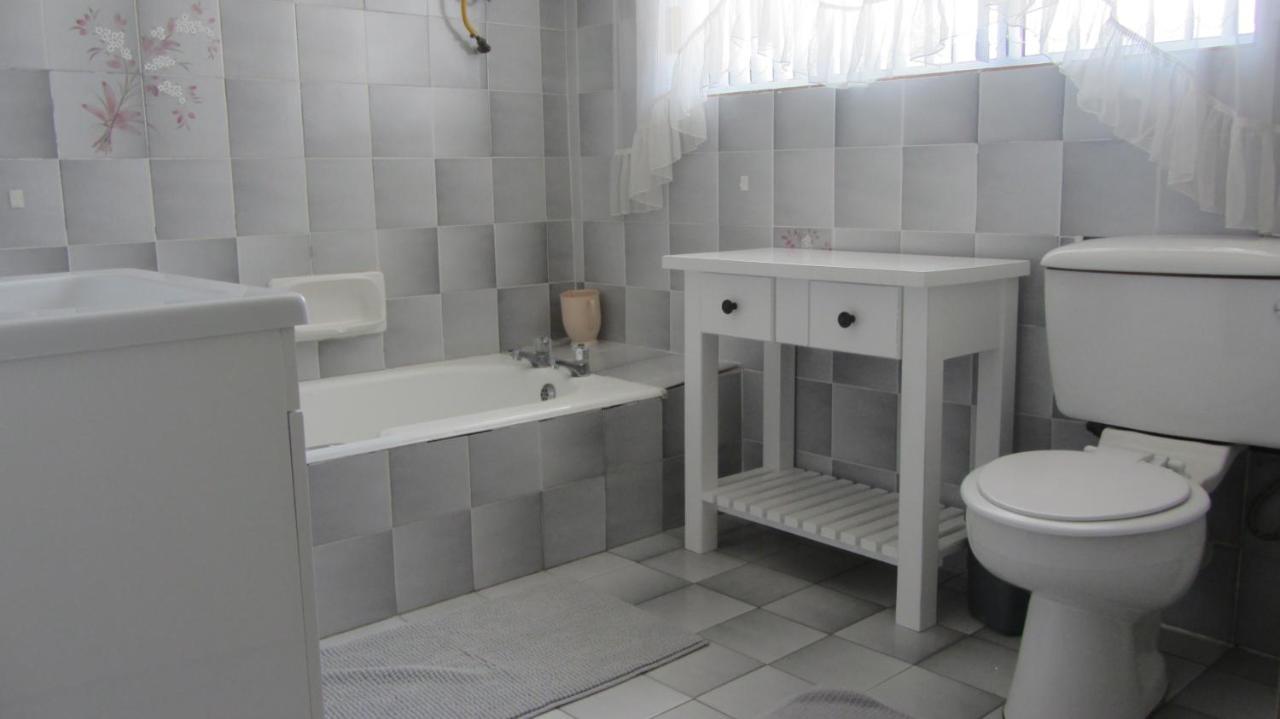 Swem Jannie Apartment Struisbaai Luaran gambar