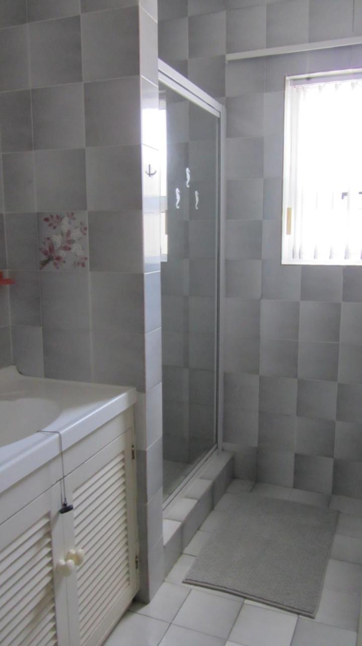 Swem Jannie Apartment Struisbaai Luaran gambar